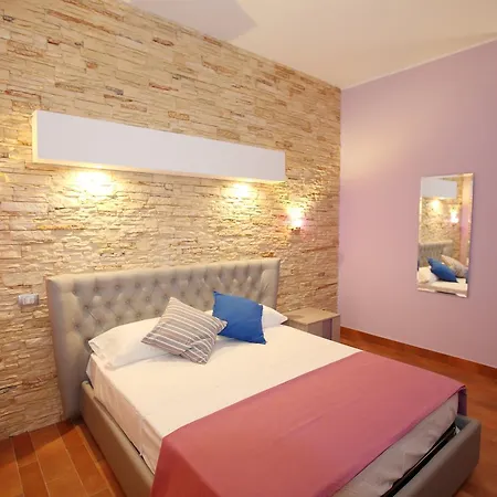 Bed & Breakfast Charme Avola